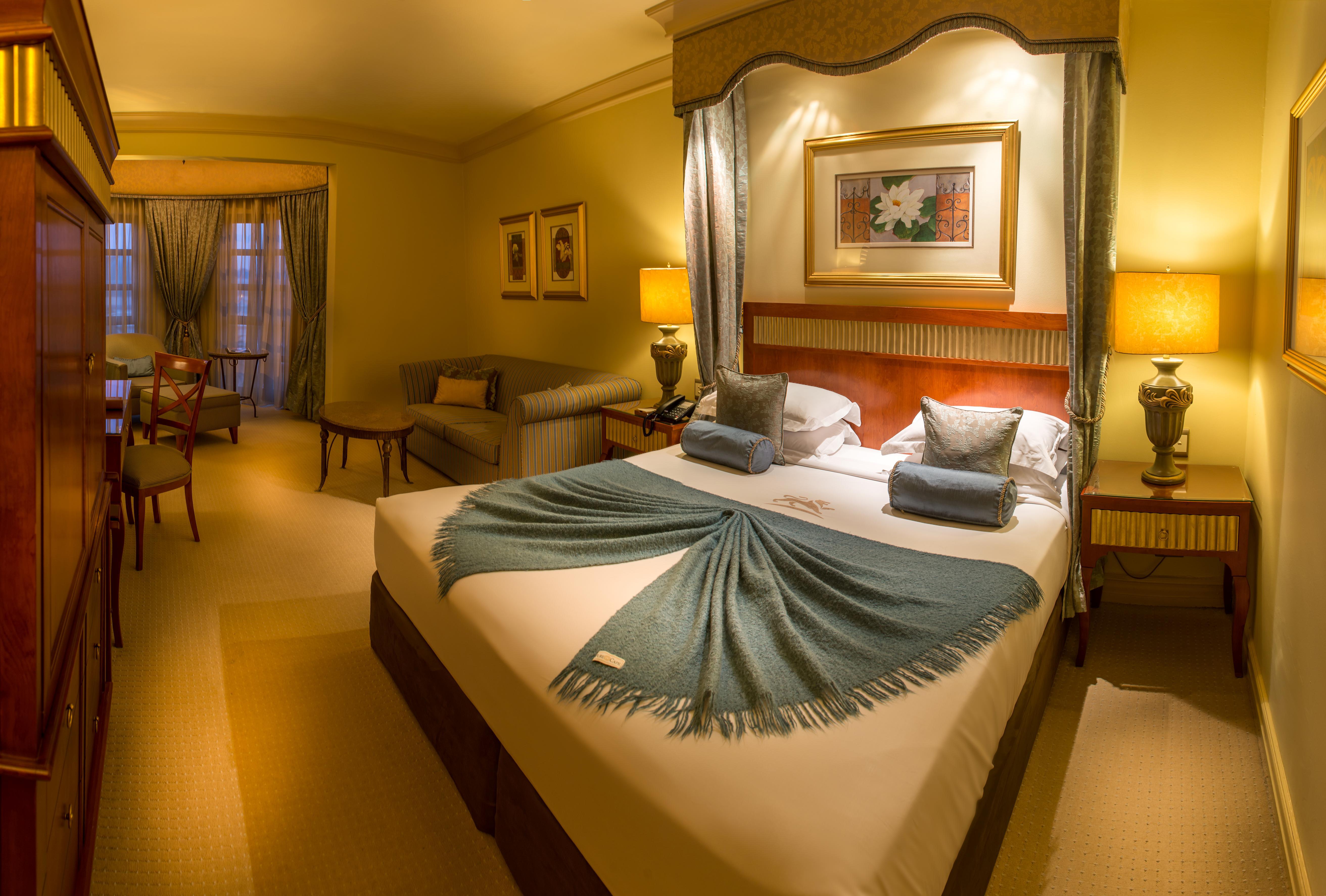 Peermont D'Oreale Grande At Emperors Palace Kempton Park Esterno foto