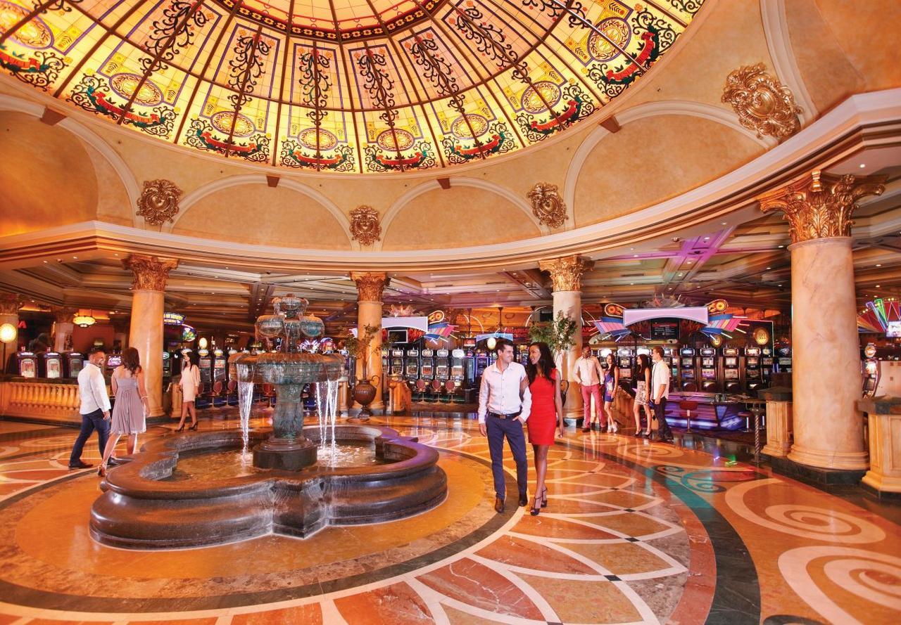 Peermont D'Oreale Grande At Emperors Palace Kempton Park Esterno foto