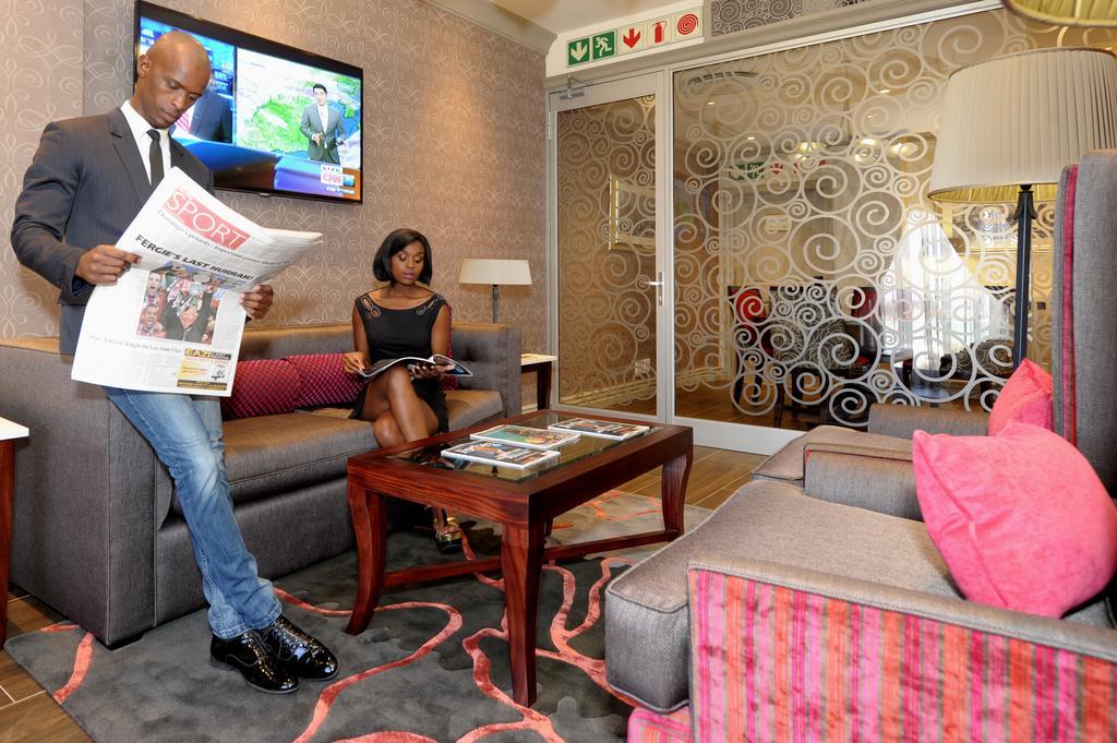 Peermont D'Oreale Grande At Emperors Palace Kempton Park Esterno foto