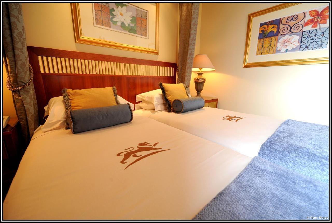 Peermont D'Oreale Grande At Emperors Palace Kempton Park Esterno foto