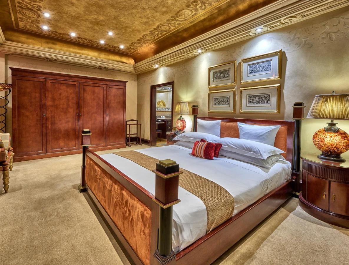 Peermont D'Oreale Grande At Emperors Palace Kempton Park Esterno foto