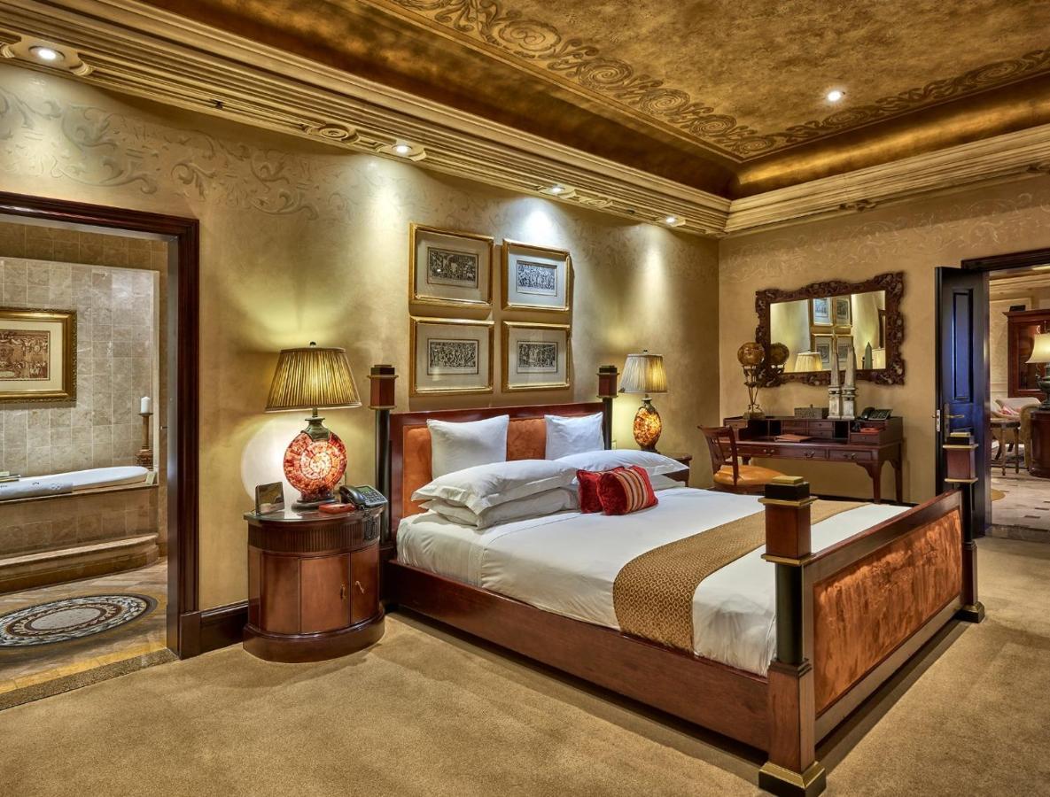 Peermont D'Oreale Grande At Emperors Palace Kempton Park Esterno foto